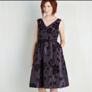 Modcloth Fit and Flare Dark Purple with Black Velvet Roses Size 2X (20-22)